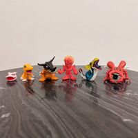 Digimon collectible mini figure set1.jpg