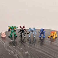 Digimon collectible mini figure set40.jpg