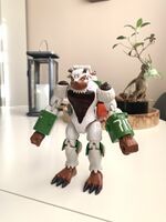 Blizzarmon spirit digivolving figure.jpg