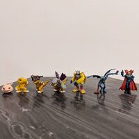 Digimon collectible mini figure set35.jpg