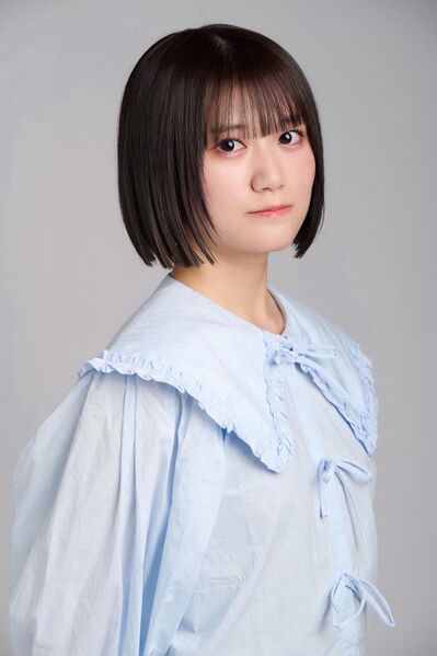 File:Mitsubachi honoka.jpg